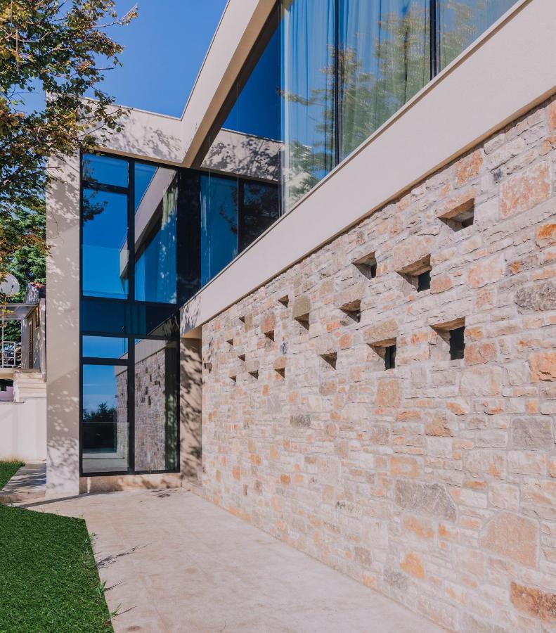Luxury Sperone Residence Новиград Екстериор снимка