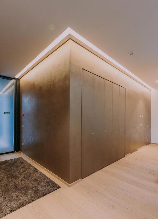 Luxury Sperone Residence Новиград Екстериор снимка
