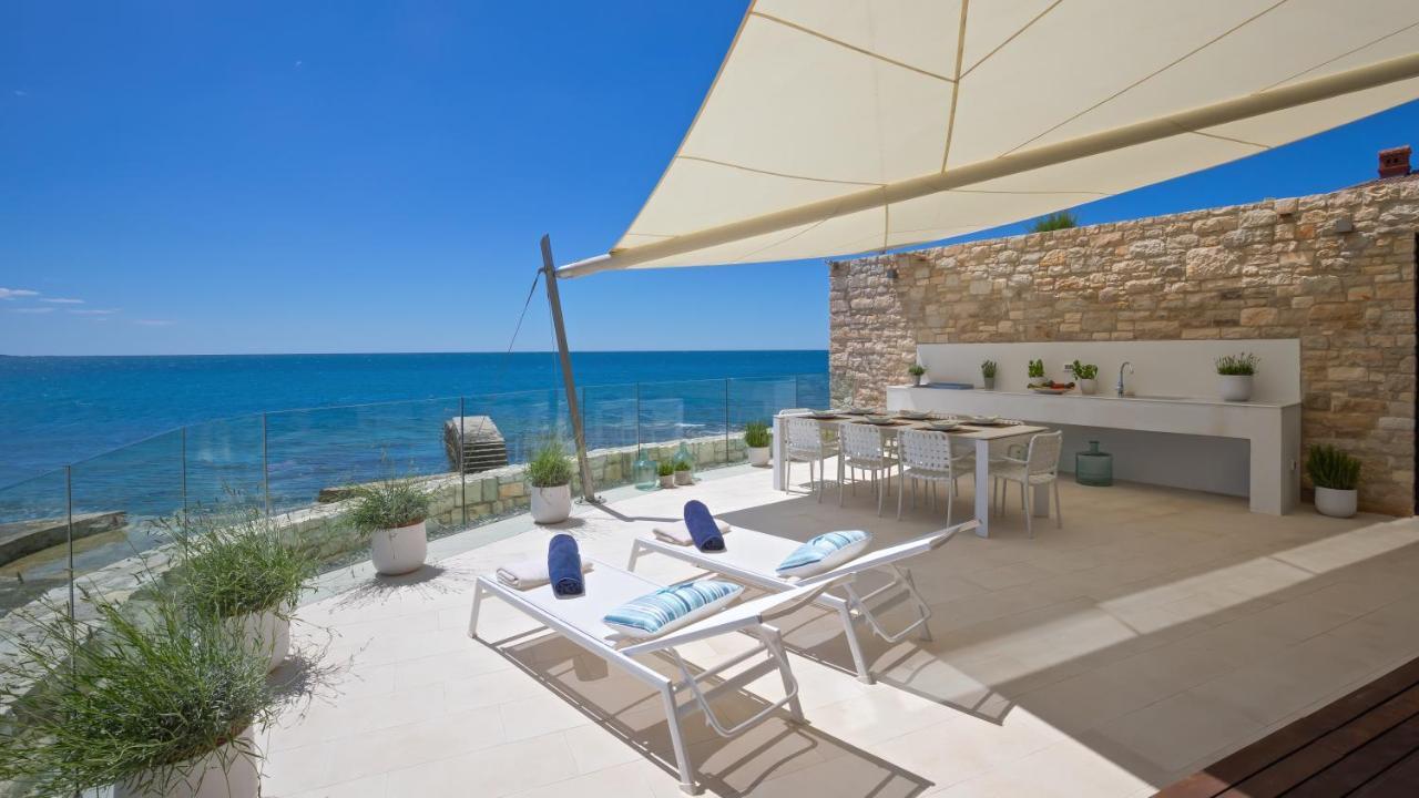 Luxury Sperone Residence Новиград Екстериор снимка