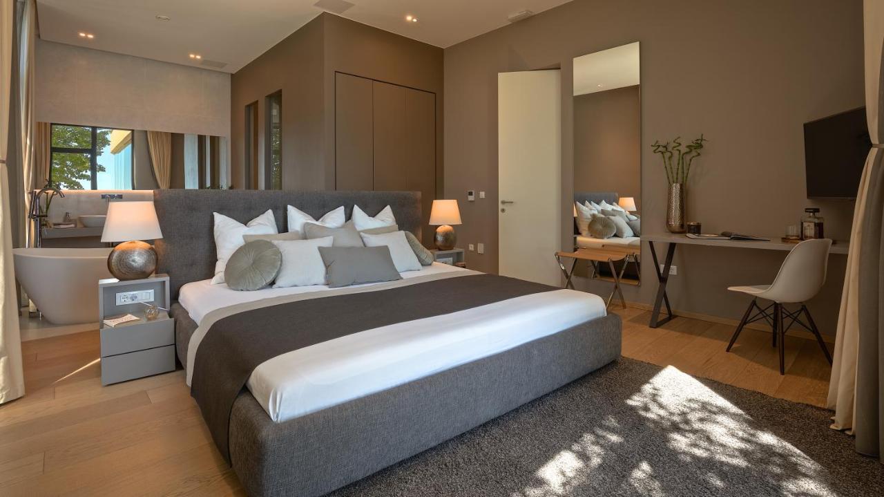 Luxury Sperone Residence Новиград Екстериор снимка